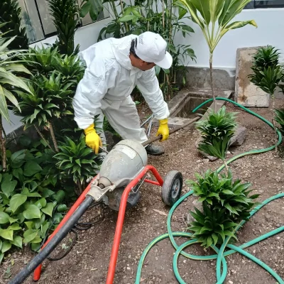 TRABAJO DE DESATORO DE TUBERÍAS Y DESAGÜES-5